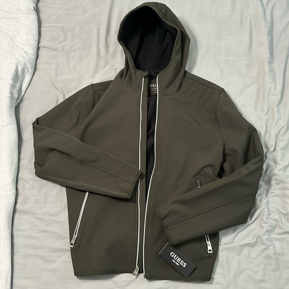 Guess lightweight jacket Size large